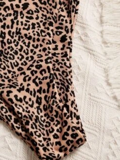 Leopard Bandeau High Waisted Bikini Swimsuit -Shein Clothing Store 1591088006eb643d4bfc9cf3ca5f781020f9d9a4d4 thumbnail 405x552