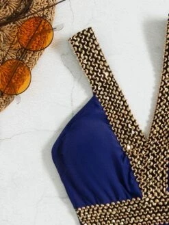 Chain Pattern Contrast Tape One Piece Swimsuit -Shein Clothing Store 1639637360e8803b283d285244cd35c3a6a1b19642 thumbnail 405x552