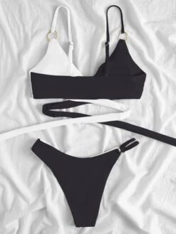 Color Block Bikini Set Criss Cross Wrap Bra & Cheeky Bottom 2 Piece Bathing Suit
