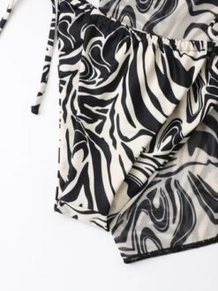 Allover Print Halter Triangle Bikini Swimsuit With Beach Skirt -Shein Clothing Store 1644388980840547fc40715d87ee3698ed5d507a23 thumbnail 405x552