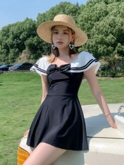 Sexy Sailor Collar Slim One-piece Swimsuit