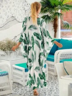 Tropical Print Batwing Sleeve Split Thigh Cover Up -Shein Clothing Store 169232266886ef8bb285dfec91e772a149dff9120d thumbnail 405x552